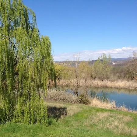 La Grande Bouisse Avec Piscine Dans Le Luberon, Provence Holiday home *