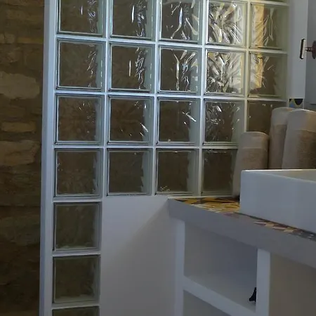 La Grande Bouisse Avec Piscine Dans Le Luberon, Provence Holiday home