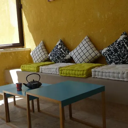 La Grande Bouisse Avec Piscine Dans Le Luberon, Provence