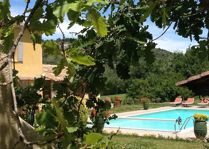 La Grande Bouisse Avec Piscine Dans Le Luberon, Provence Ferienhaus