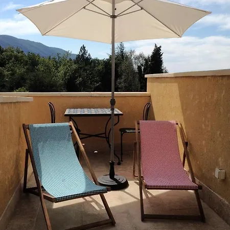 La Grande Bouisse Avec Piscine Dans Le Luberon, Provence * Cereste