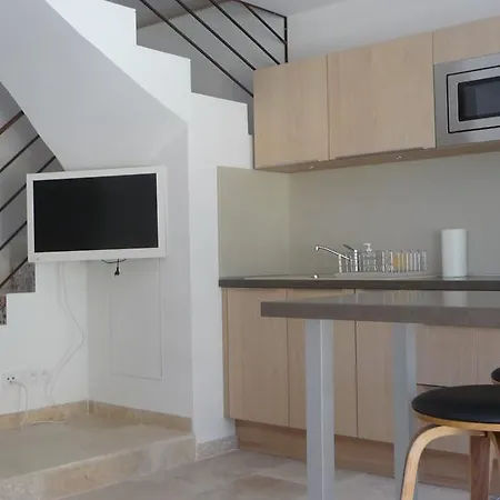 La Grande Bouisse Avec Piscine Dans Le Luberon, Provence *