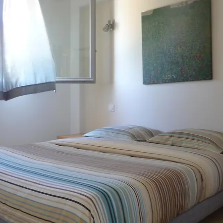 Vakantiehuis La Grande Bouisse Avec Piscine Dans Le Luberon, Provence Céreste