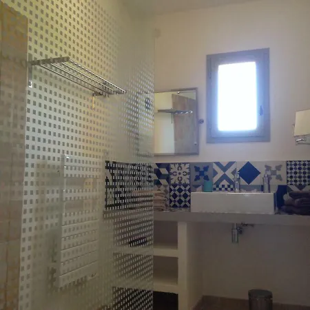 La Grande Bouisse Avec Piscine Dans Le Luberon, Provence 펜션 *