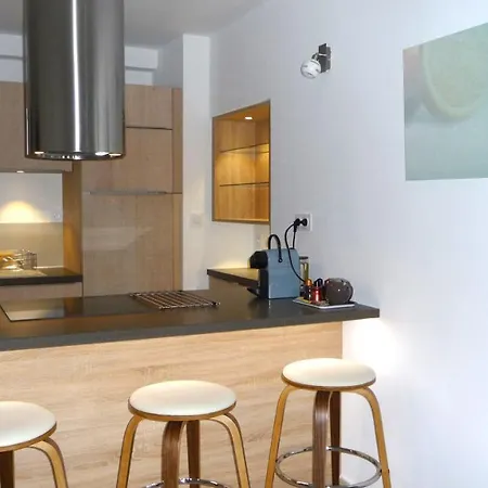 La Grande Bouisse Avec Piscine Dans Le Luberon, Provence *