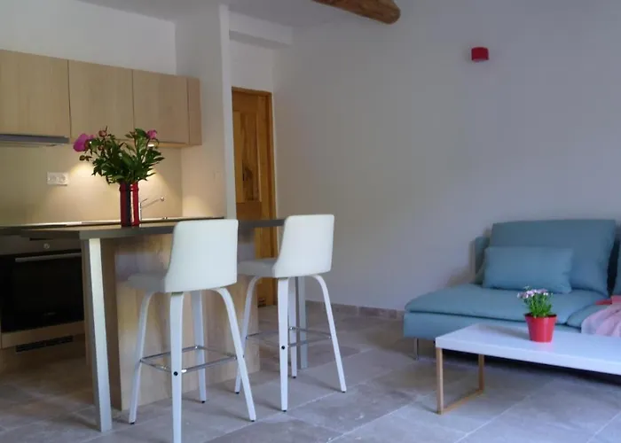 Сasa de vacaciones La Grande Bouisse Avec Piscine Dans Le Luberon, Provence