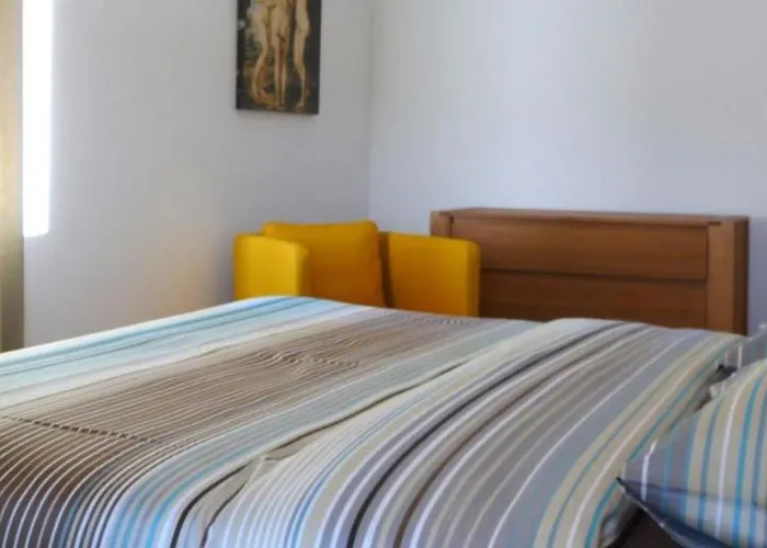 La Grande Bouisse Avec Piscine Dans Le Luberon, Provence Hébergement de vacances Céreste